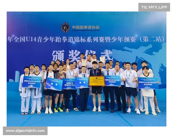 上海体校王子琳在全国少年儿童击剑锦标赛U14女佩团体赛中表现亮眼助力团队夺冠