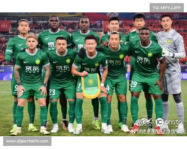 上半场双方难分高下 战局僵持不下悬念留至下半场